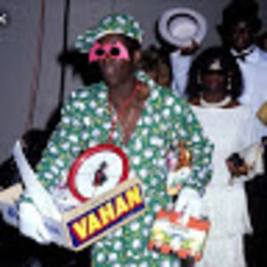 Meet your Posher, Steven